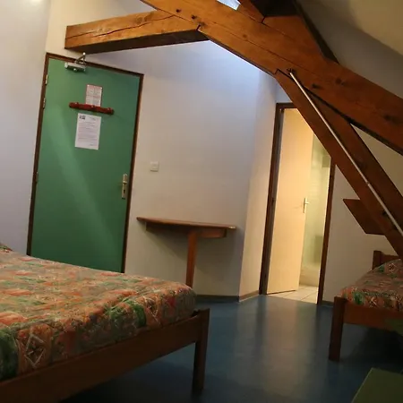 אורחן Et La Forge Ascou