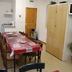 Et La Forge אורחן